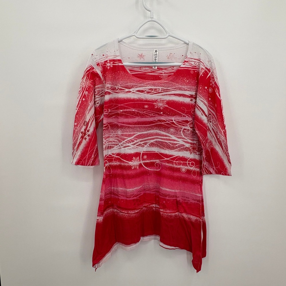 Artisans Red White Snowflake Sharkbite Tunic Top 3/4 Sleeve Womens Medium